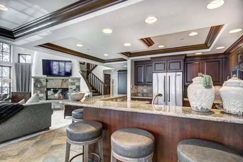 Indoors, Furniture, Living Room, Floor, Dining Table