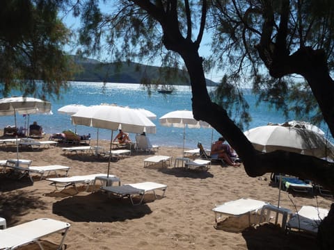 Beach nearby, beach towels