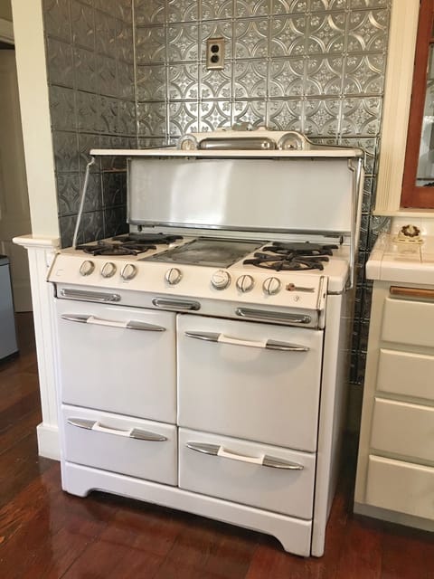 reproducton gas stove