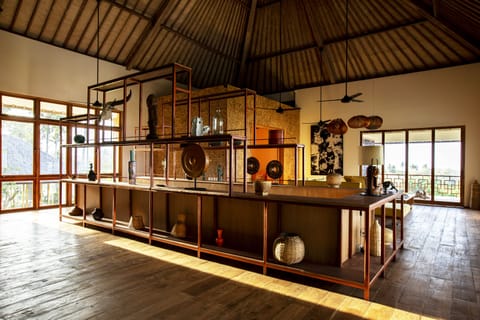 Ocean View Luxury Villa facing ocean