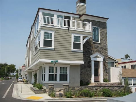 Cape Catalina A is three stories plus roof top deck