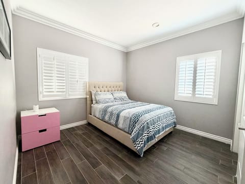 Bedroom 3 (Double Bed)