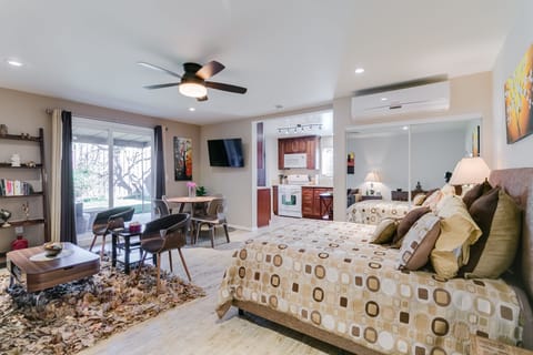 Light and Breezy decor in this beautiful studio guest house!