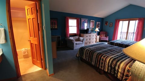 9 bedrooms, desk, iron/ironing board, free WiFi