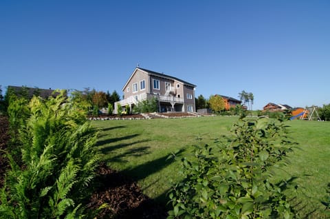 Backside Chalet Durbuy XL