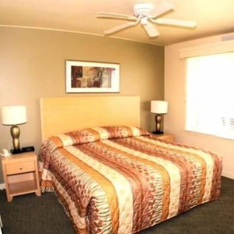 1 bedroom, iron/ironing board, internet, bed sheets