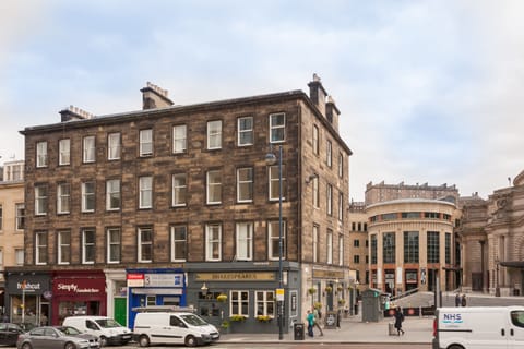 flat is on 2nd floor. Traverse Theatre is in the background