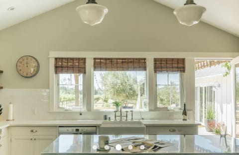 Looking through the kitchen to the back