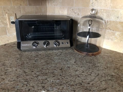 Microwave, dishwasher, coffee/tea maker, cookware/dishes/utensils