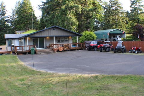 Front elevation (toys not included)