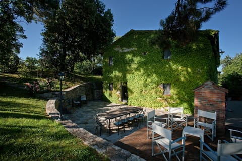 West side of the House (Open Dining Patio)
