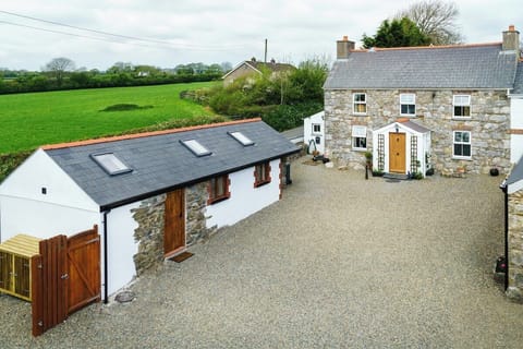 Exterior - self contained barn studio
