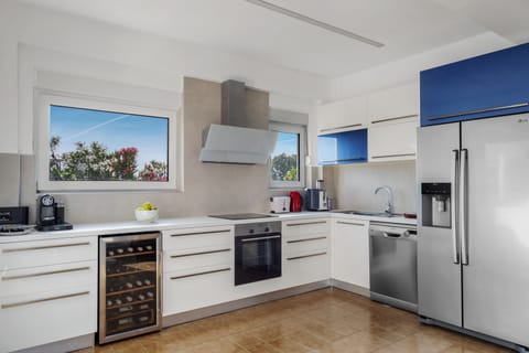 Totally new fully equipped kitchen