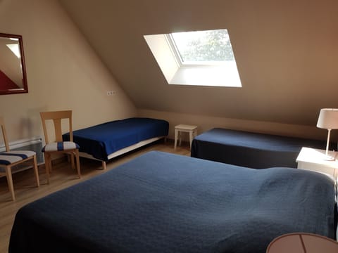 5 bedrooms, in-room safe, iron/ironing board, free WiFi