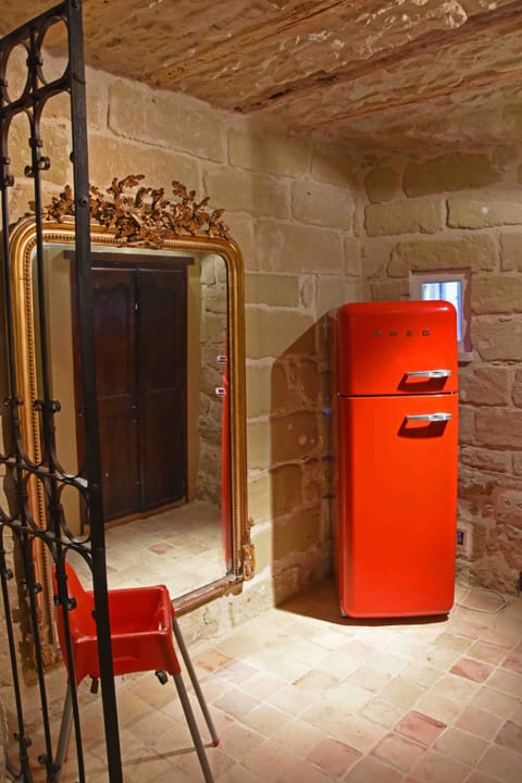 Fridge
electricmeters