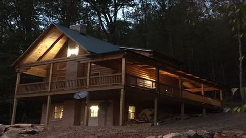 Arroyo cabin at Dusk