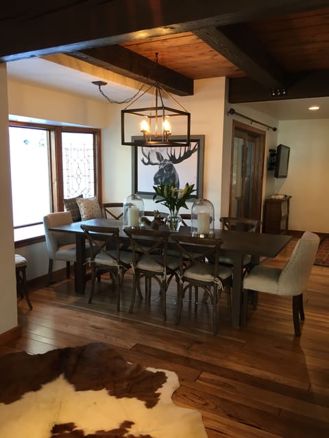 Dining room can seat up to 10 with bar stool seating for an additional 8.