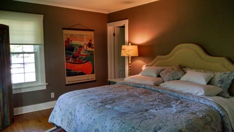 8 bedrooms, memory foam beds, iron/ironing board, travel crib