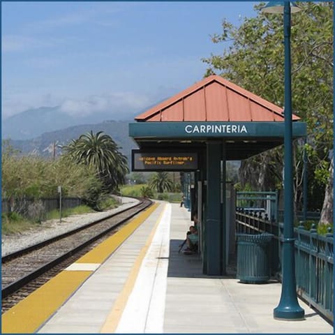 Carpinteria train stop