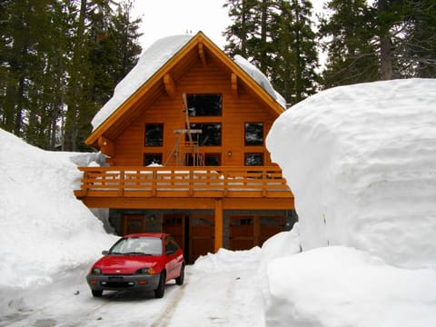 April 2011..Record snow year