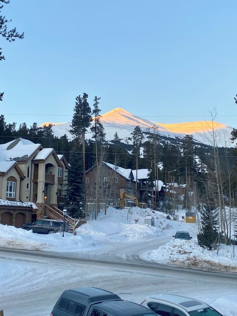 Peak eight without clouds