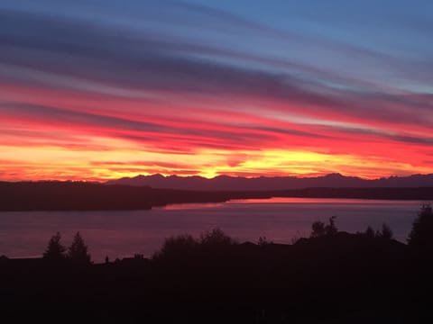 Amazing sunsets of Puget Sound and Olympic Mountains