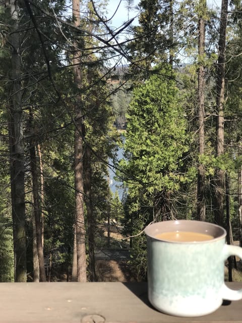 Enjoy your coffee with a beautiful view!