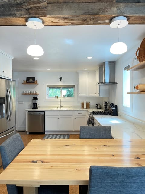 Fully stocked kitchen