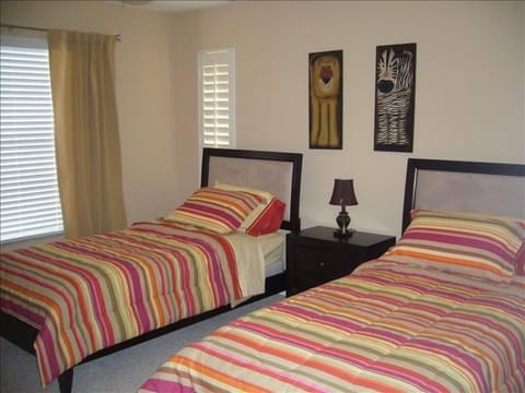 3 bedrooms, in-room safe, iron/ironing board, free WiFi