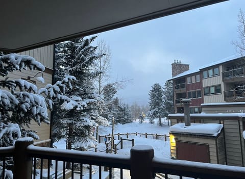 Covered deck with bench and grill