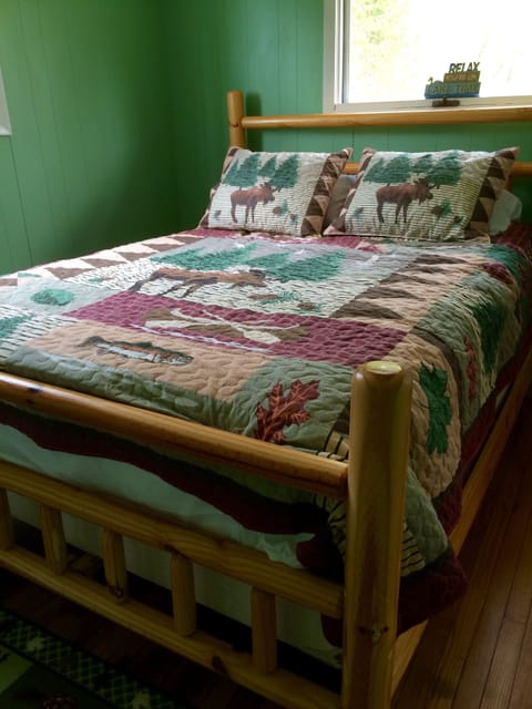 Adirondack room-bedroom 2