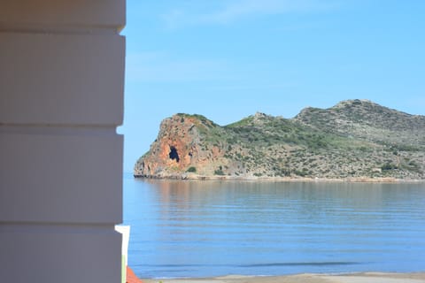 Studio Apt. By The Sea In The Heart Of Agia Marina #2 Apartment in Agia Marina