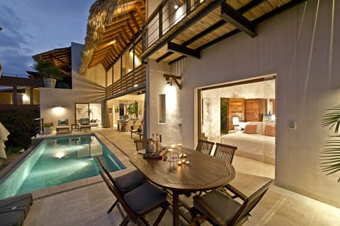 Night time at Casa Corazon