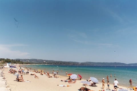 Beach nearby, sun loungers