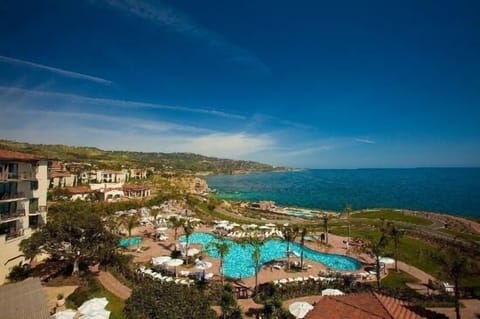 3-Bedroom Luxury Oceanfront Casita just steps away are Restaurants, beach, pools