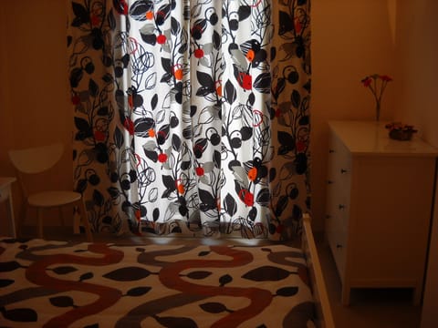 2 bedrooms, iron/ironing board, travel crib, free WiFi