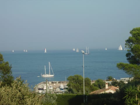 Beach nearby, sun loungers