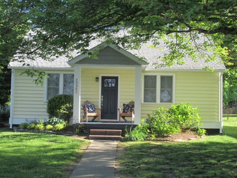 Cottage with Harbor and Chesapeake Bay View in Rock Hall, MD | Rock ...