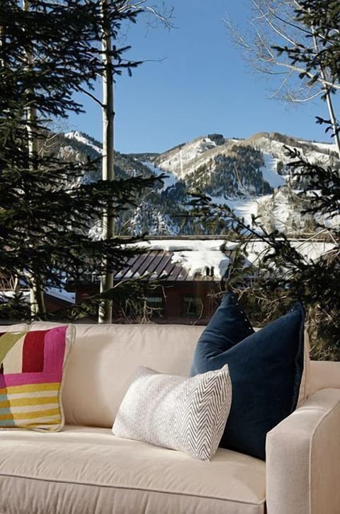 Fantastic picture window in living room.