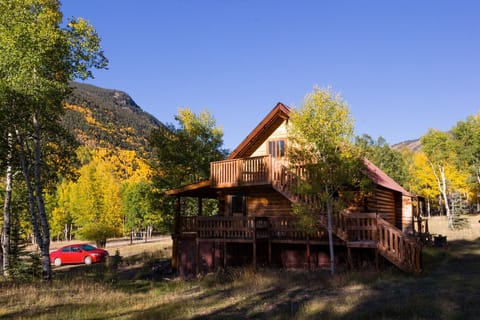 Stunning view of Cornwall Mountain