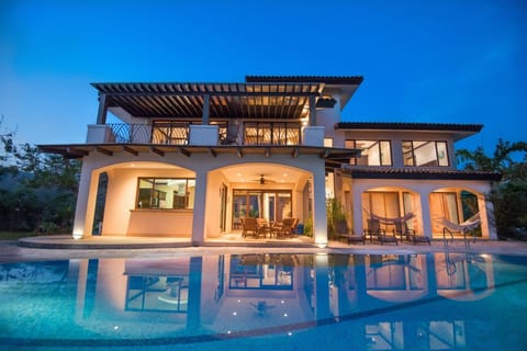 Casa Colibri - a 5,000 sq.ft. luxurious designer home with a 40-ft private pool.