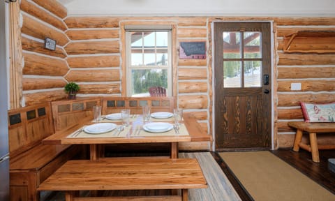 Cowboy Heaven 7 Cowboy Way, Dining Room, 2