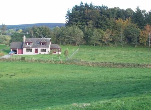 Clayhooter looking east