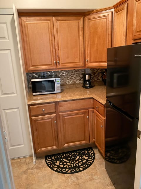 KITCHENETTE -
FULLY EQUIPPED