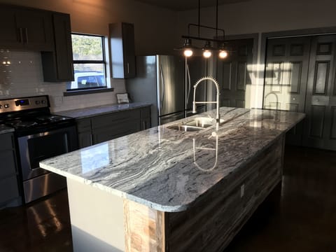 Riata Del Rio Kitchen