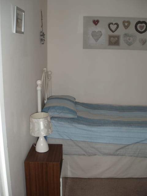 3 bedrooms, iron/ironing board, travel crib, free WiFi