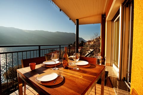Stay here at Laglio Contemporary Home and dine on your private lake view balcony