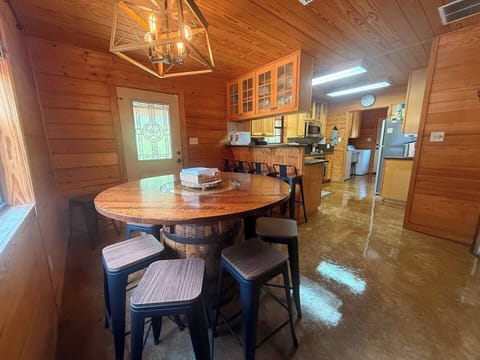 Dining room with extra seating at the bar