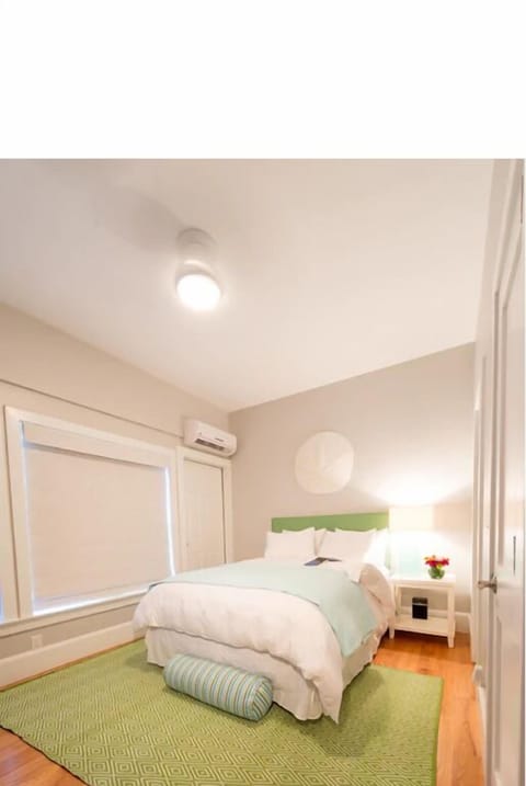 1 bedroom, iron/ironing board, internet