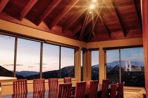 the view from the living area - spectacular www,snowatfalls.com